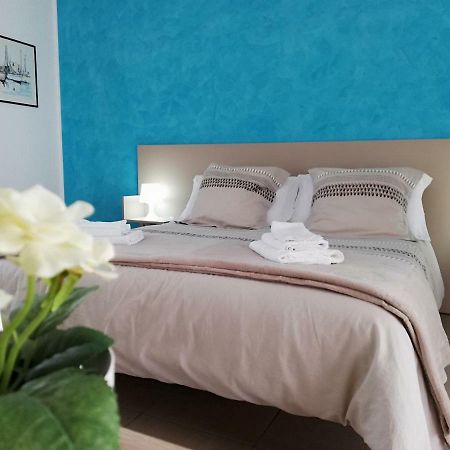 Appartamento Gambero Beach Санта-Тереза-ди-Рива Экстерьер фото