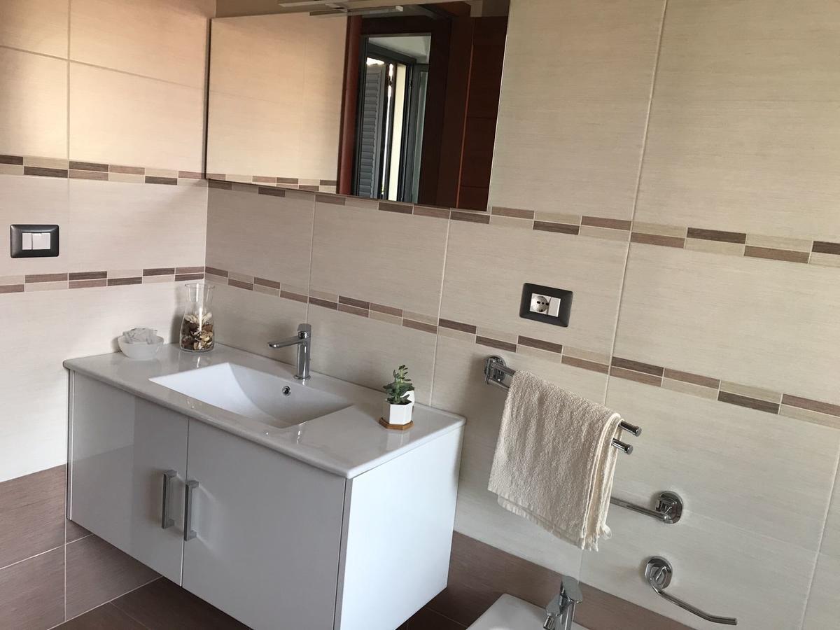 Appartamento Gambero Beach Санта-Тереза-ди-Рива Экстерьер фото