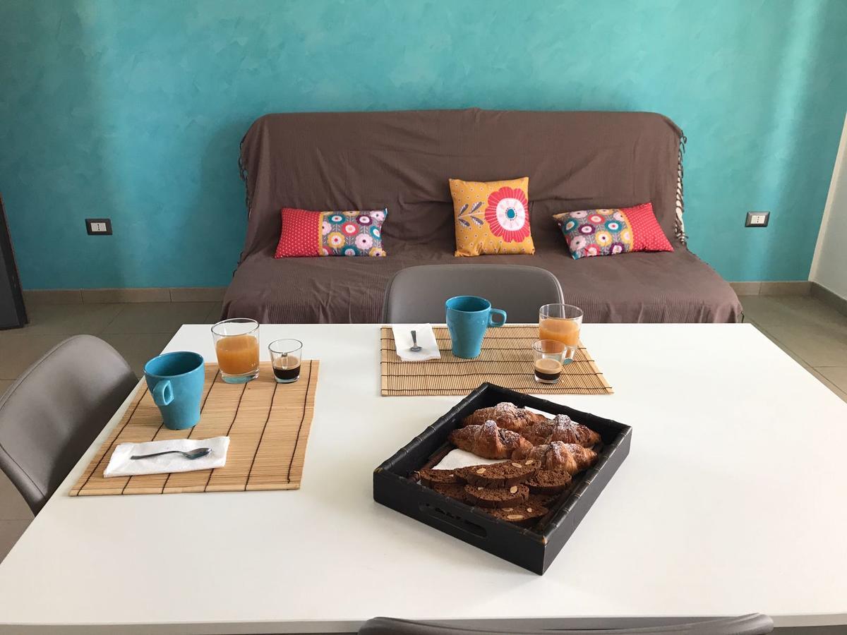 Appartamento Gambero Beach Санта-Тереза-ди-Рива Экстерьер фото